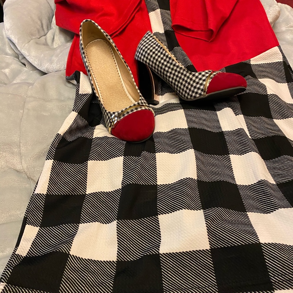 Black and white checkered pumps